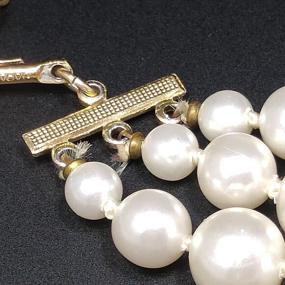 Vintage Japan Pearl Necklace 3 Strand AB Crystals 1950s - Picture 8 of 10